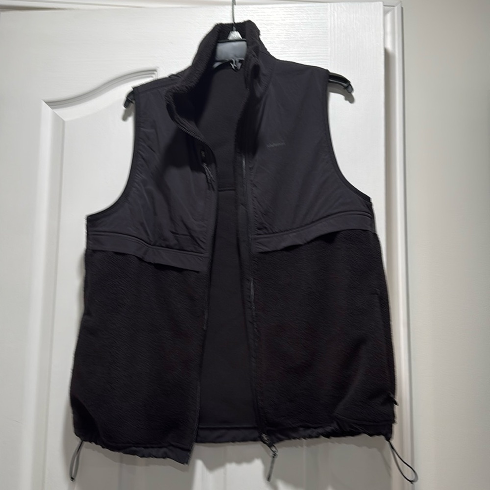 Lululemon cinch waist vest